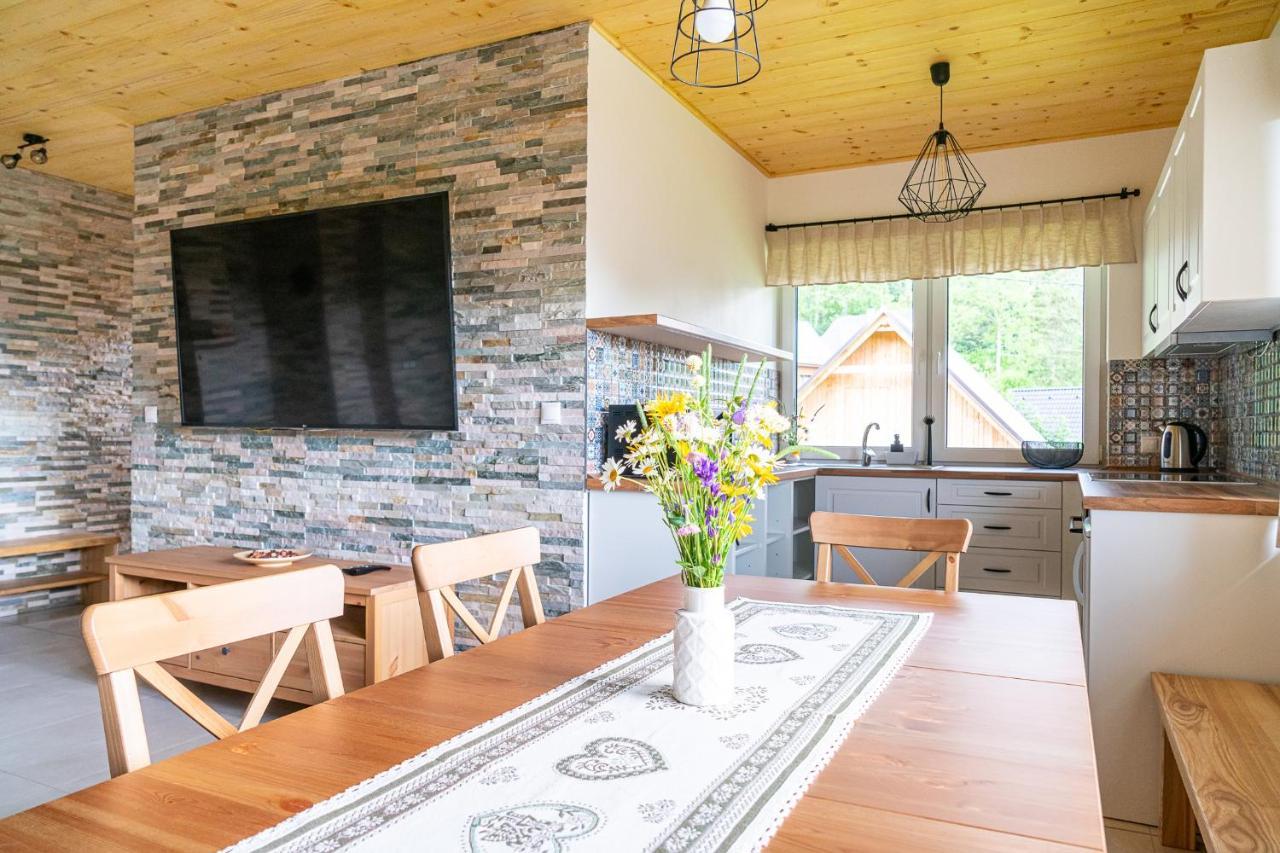Apartmany Pod Rozsutcom - Zatkov Dvor - Prijazd Do Ubytovania Autom S Pohonom 4X4 Terchová Exteriör bild