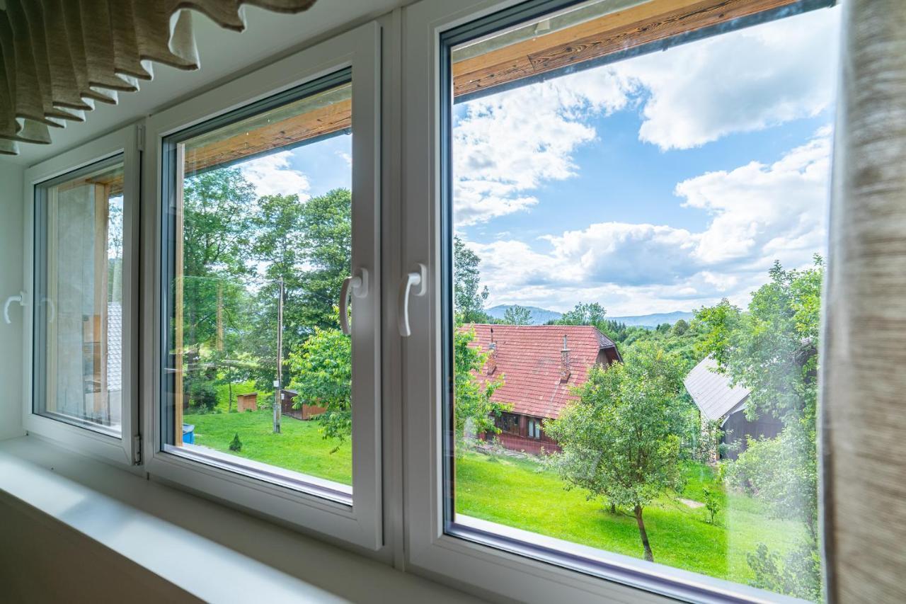 Apartmany Pod Rozsutcom - Zatkov Dvor - Prijazd Do Ubytovania Autom S Pohonom 4X4 Terchová Exteriör bild
